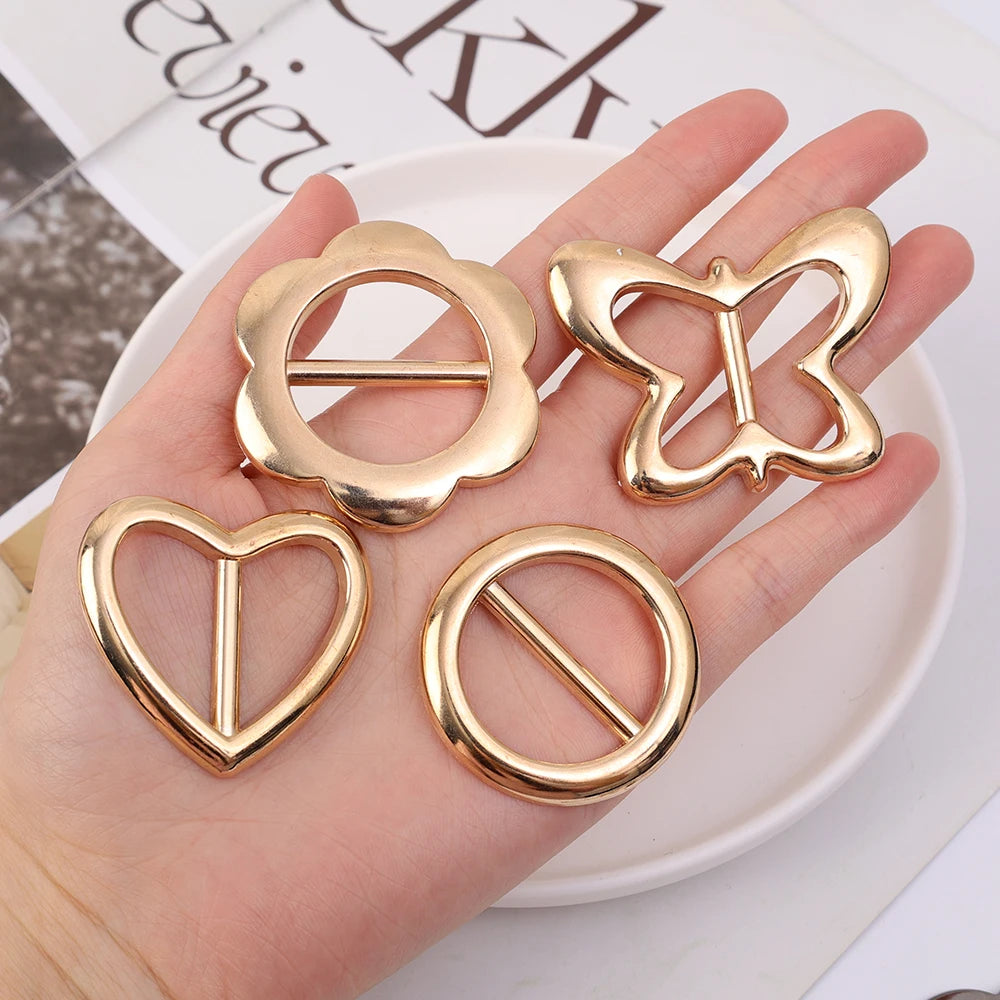 4-in-1 Fashion Scarf & Shirt Brooch
