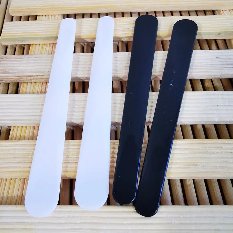 Curved Makeup Scoop