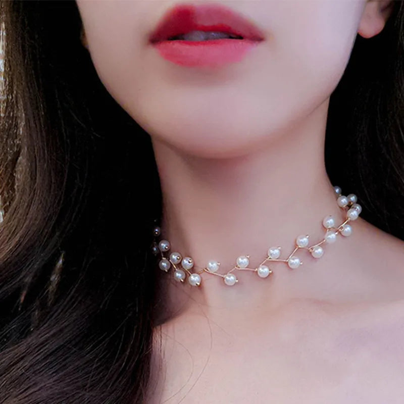 Elegant Korean Pearl Choker
