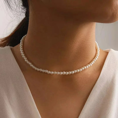 Elegant Korean Pearl Choker