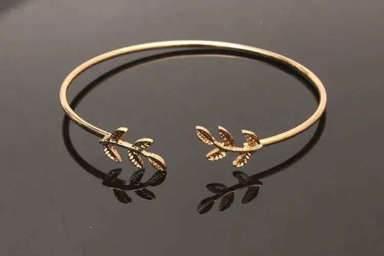 Fashion Leaf Open Cuff Bracelet