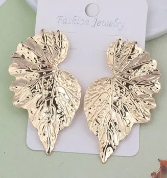 Vintage Flower Drop Earrings