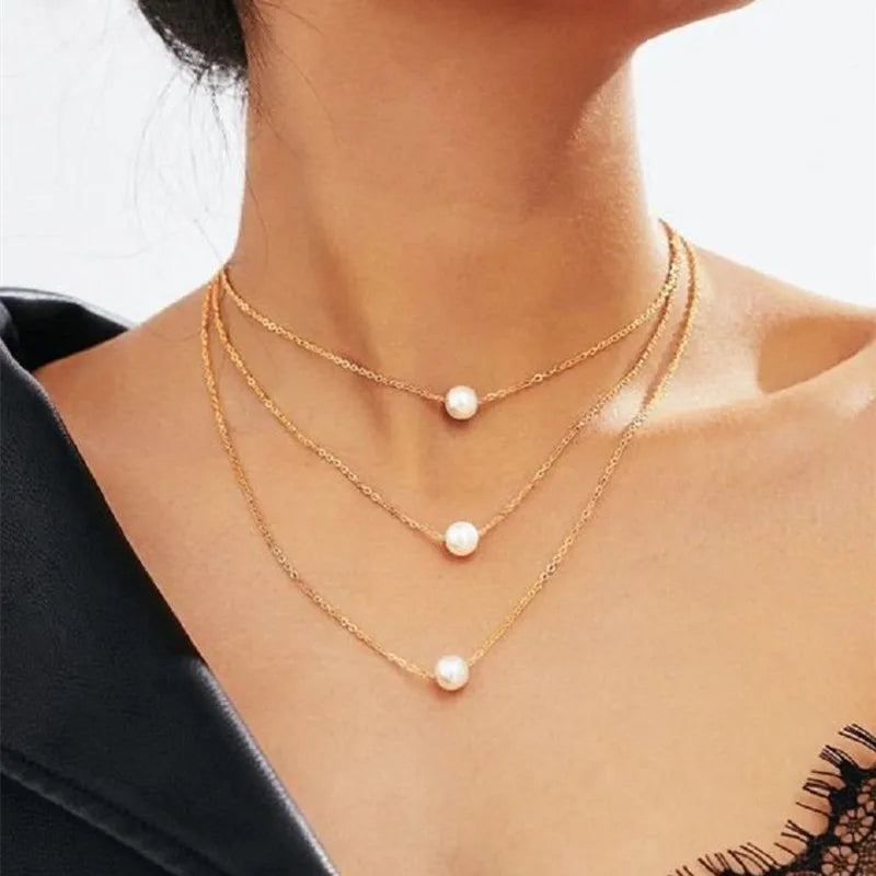 Elegant Korean Pearl Choker