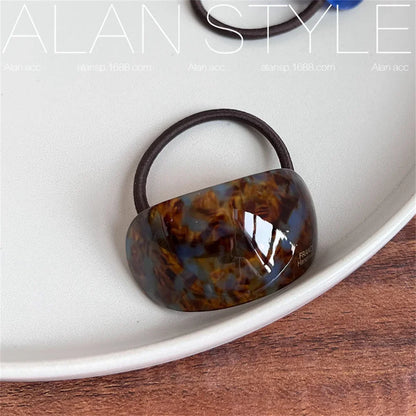 Semicircle Buckle Ponytail Holder