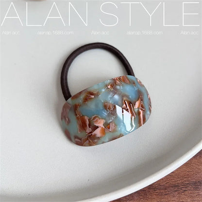 Semicircle Buckle Ponytail Holder