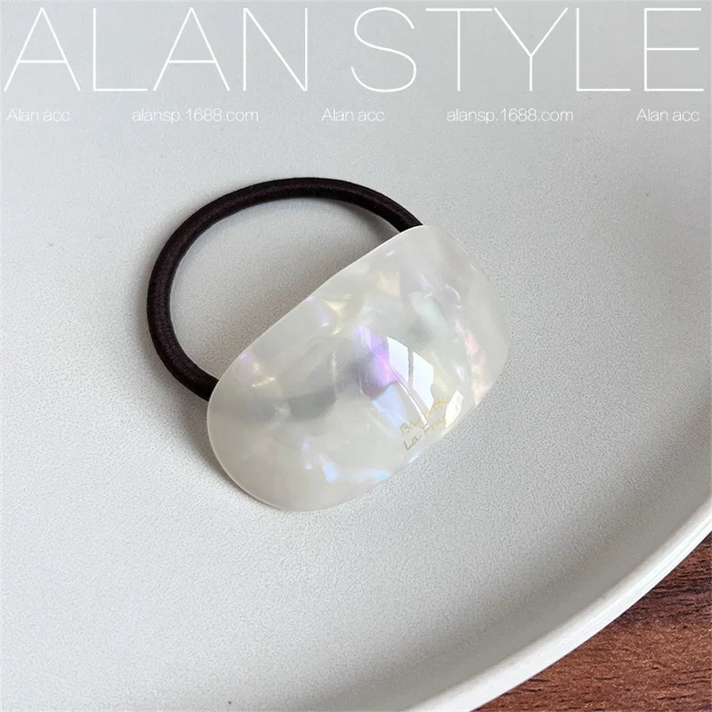 Semicircle Buckle Ponytail Holder
