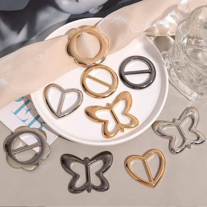 4-in-1 Fashion Scarf & Shirt Brooch