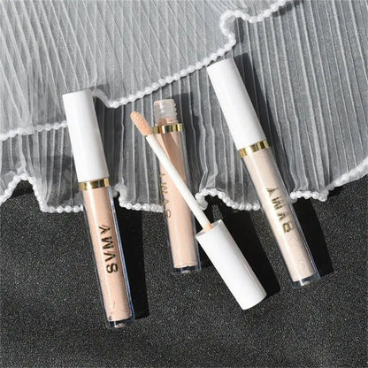 Long-Lasting Moisturizing Concealer Stick