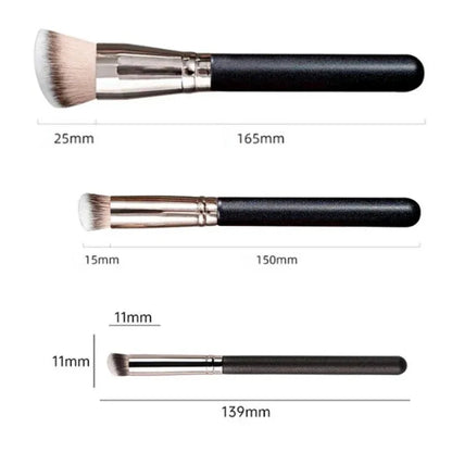 Angled Foundation & Concealer Brush