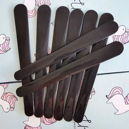 Curved Makeup Scoop