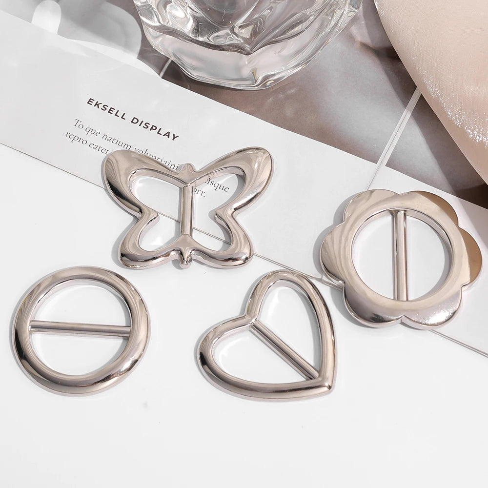 4-in-1 Fashion Scarf & Shirt Brooch