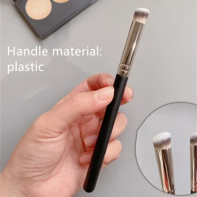 Pro Angled Concealer & Foundation Brush