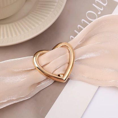 4-in-1 Fashion Scarf & Shirt Brooch
